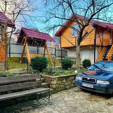 Appartamento За Горбами Jaremče Esterno foto